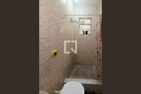 Casa à venda com 99m², 3 quartos e sem vagaBanheiro da Suíte 2