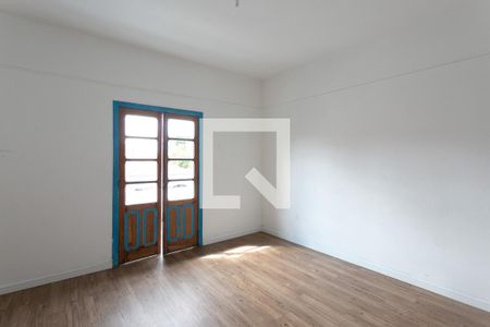 Quarto 1 de casa para alugar com 2 quartos, 96m² em Jardim das Bandeiras, São Paulo