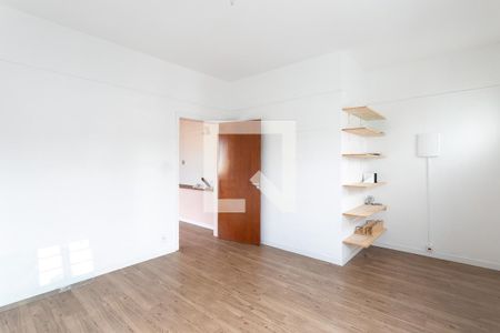 Quarto 1 de casa para alugar com 2 quartos, 96m² em Jardim das Bandeiras, São Paulo