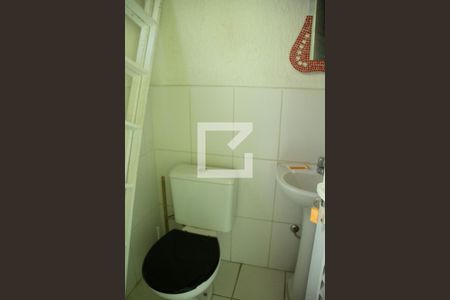 Casa para alugar com 240m², 4 quartos e 4 vagasBanheiro de serviço