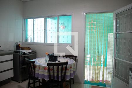 Casa para alugar com 240m², 4 quartos e 4 vagasCozinha