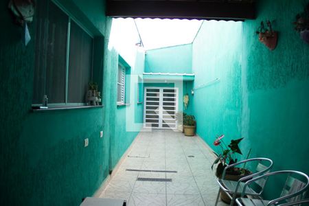 Casa para alugar com 240m², 4 quartos e 4 vagasQuintal