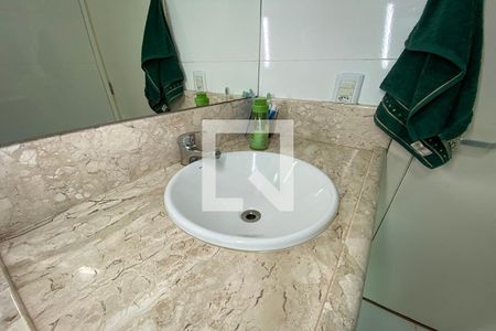 Casa à venda com 264m², 3 quartos e 3 vagasPia do Banheiro