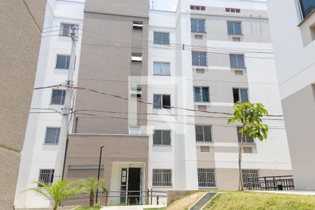 Apartamento para alugar com 43m², 2 quartos e sem vaga Apartamento para alugar com 43m², 2 quartos e sem vagaFachada