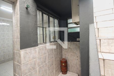 Casa à venda com 70m², 1 quarto e sem vagaÁrea de serviço 