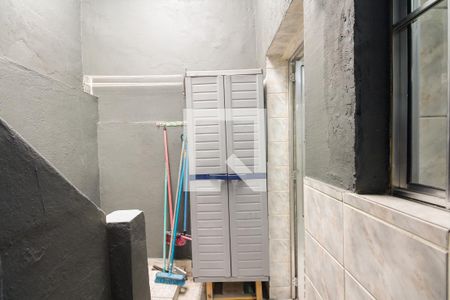 Casa à venda com 70m², 1 quarto e sem vagaÁrea de serviço 
