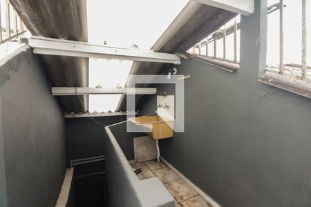Casa à venda com 70m², 1 quarto e sem vagaÁrea de serviço 