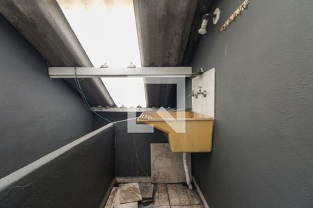 Casa à venda com 70m², 1 quarto e sem vagaÁrea de serviço 