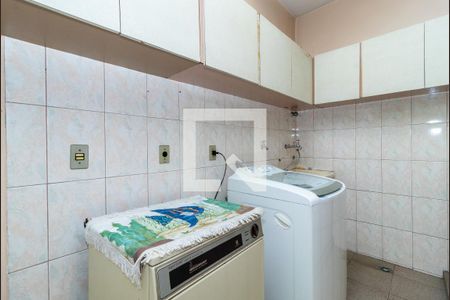 Casa à venda com 152m², 3 quartos e sem vagaÁrea de Serviço