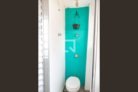 Apartamento à venda com 69m², 2 quartos e 1 vagaBanheiro de serviço