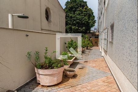 Apartamento à venda com 69m², 2 quartos e 1 vagaÁrea comum