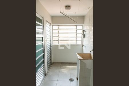 Apartamento à venda com 69m², 2 quartos e 1 vagaÁrea de serviço