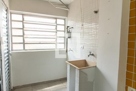 Apartamento à venda com 69m², 2 quartos e 1 vagaÁrea de serviço