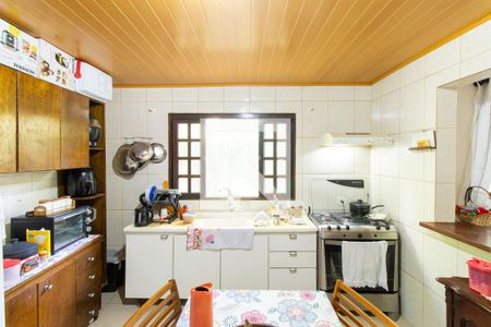 Casa para alugar com 150m², 3 quartos e 1 vagaCozinha