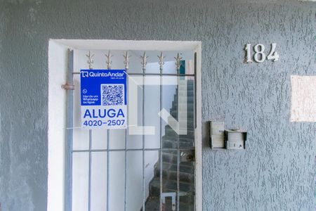 Casa para alugar com 150m², 3 quartos e 1 vagaFachada - Placa
