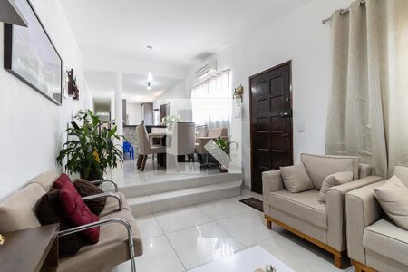 Sala de casa à venda com 3 quartos, 100m² em Vila Vera, São Paulo