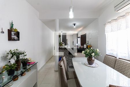 Sala de casa à venda com 3 quartos, 100m² em Vila Vera, São Paulo