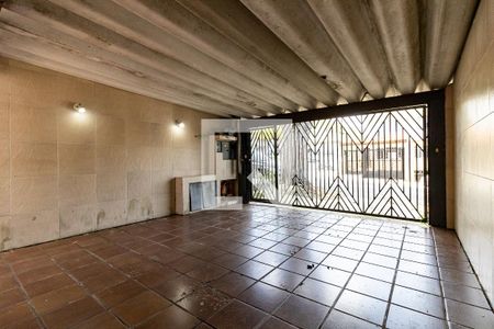 Casa à venda com 100m², 3 quartos e 2 vagasGaragem