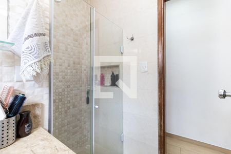 Casa à venda com 100m², 3 quartos e 2 vagasBanheiro da Suíte