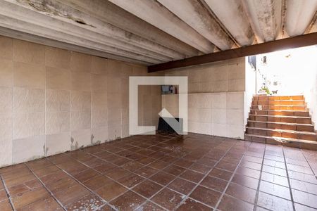 Casa à venda com 100m², 3 quartos e 2 vagasGaragem