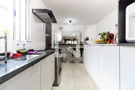 Casa à venda com 100m², 3 quartos e 2 vagasCozinha