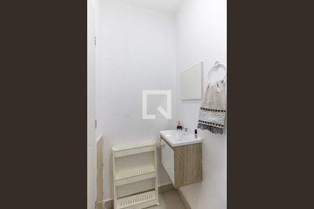 Casa à venda com 100m², 3 quartos e 2 vagasLavabo