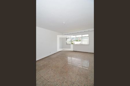 Sala de apartamento para alugar com 2 quartos, 77m² em Vila da Penha , Rio de Janeiro