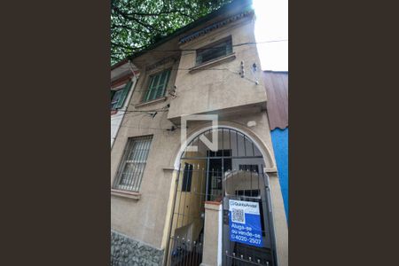 Casa à venda com 100m², 2 quartos e sem vagaFachada