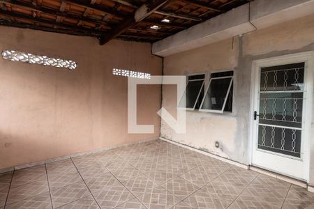 Casa para alugar com 120m², 3 quartos e 1 vaga Casa para alugar com 120m², 3 quartos e 1 vagaQuintal 2