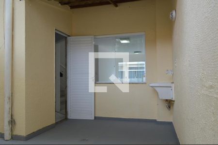 Casa de condomínio à venda com 98m², 4 quartos e 1 vagaÁrea de Serviço