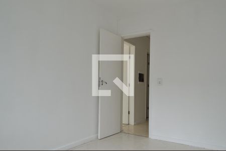 Casa de condomínio à venda com 98m², 4 quartos e 1 vagaQuarto 2 