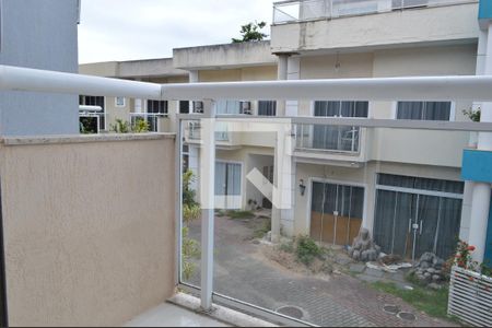 Casa de condomínio à venda com 98m², 4 quartos e 1 vagaVaranda da suite