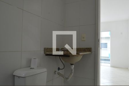 Casa de condomínio à venda com 98m², 4 quartos e 1 vagaBanheiro da Suíte 