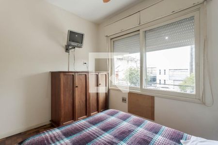 Quarto 2 de apartamento para alugar com 2 quartos, 72m² em Navegantes, Porto Alegre