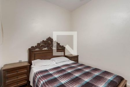 Quarto 2 de apartamento para alugar com 2 quartos, 72m² em Navegantes, Porto Alegre