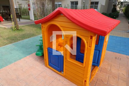 Apartamento à venda com 40m², 2 quartos e sem vagaÁrea comum - Playground