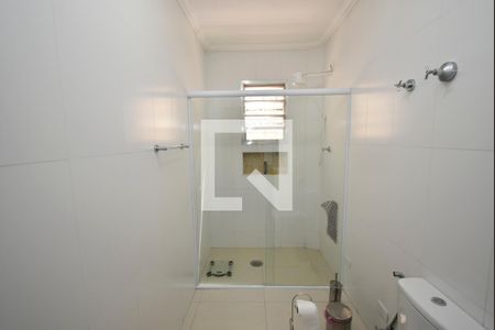 Casa à venda com 152m², 3 quartos e 2 vagasBanheiro 2