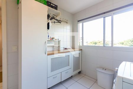 Área de Serviço  de apartamento à venda com 3 quartos, 227m² em Vila Yara, Osasco
