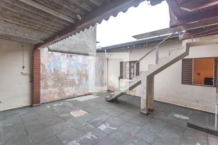 Casa à venda com 160m², 3 quartos e 2 vagasQuintal