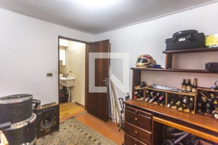 Casa à venda com 160m², 3 quartos e 2 vagasSuíte