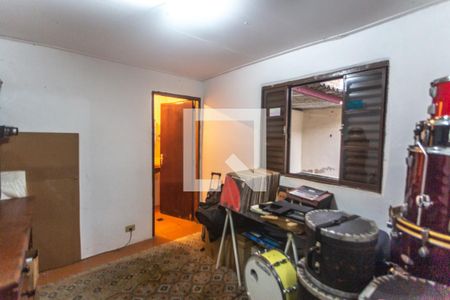 Casa à venda com 160m², 3 quartos e 2 vagasSuíte