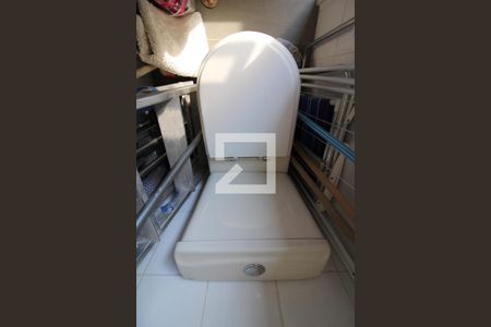 Apartamento à venda com 86m², 2 quartos e 1 vagaBanheiro Dependência