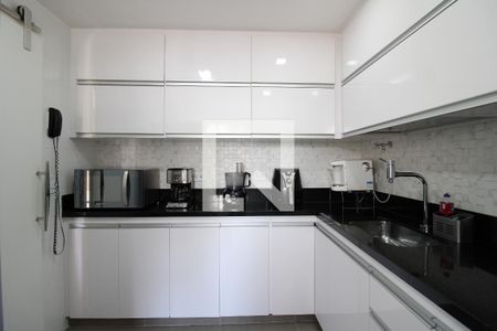 Apartamento à venda com 86m², 2 quartos e 1 vagaCozinha