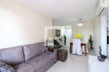 Sala de apartamento para alugar com 2 quartos, 86m² em Freguesia de Jacarepaguá, Rio de Janeiro