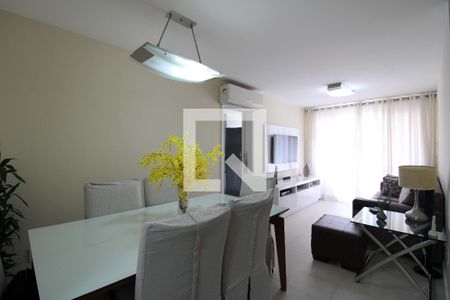 Sala de apartamento para alugar com 2 quartos, 86m² em Freguesia de Jacarepaguá, Rio de Janeiro