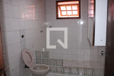 Casa à venda com 3000m², 4 quartos e 2 vagasBanheiro da Suíte 3