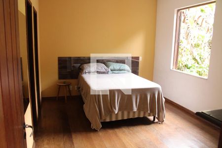 Casa à venda com 3000m², 4 quartos e 2 vagasQuarto 2