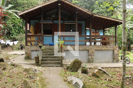 Casa à venda com 3000m², 4 quartos e 2 vagasFachada da casa 1