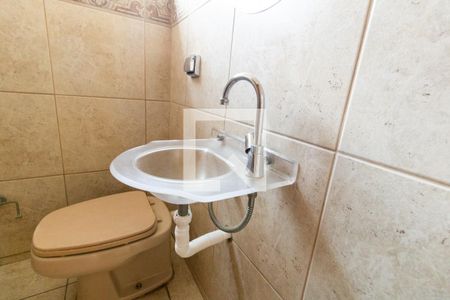 Casa para alugar com 200m², 3 quartos e 2 vagas Casa para alugar com 200m², 3 quartos e 2 vagasLavabo