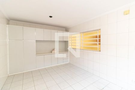Casa para alugar com 200m², 3 quartos e 2 vagas Casa para alugar com 200m², 3 quartos e 2 vagasCozinha